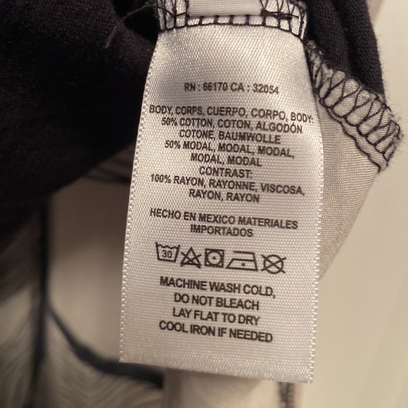 Brand New T.La Black Cover-Up…size XL - Picture 5 of 6